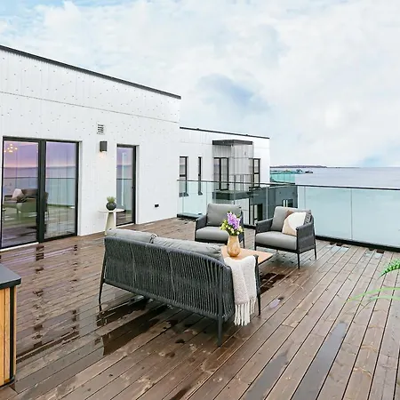 Panoramic Sea View With Huge Terrace * טאלין